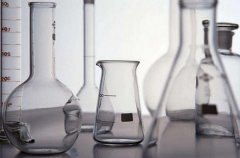 玻璃器皿上的污垢怎么清理？泡酒/實驗用器皿的清理小竅門