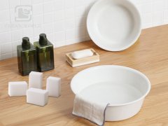 塑料制品臟了怎么清潔？用納米海綿高效去污
